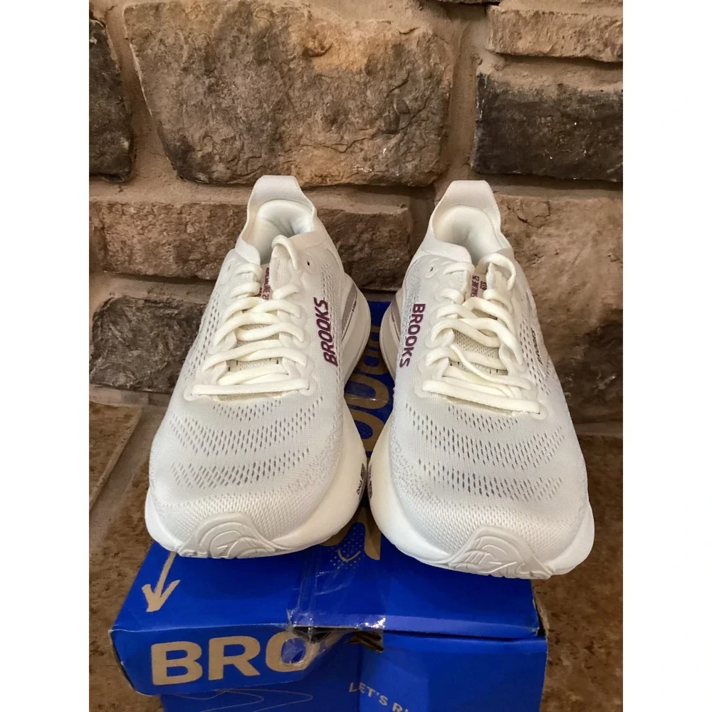 Brooks Adrenaline GTS 25 Womens Size 7.5 Coconut Argyle Running Shoes New